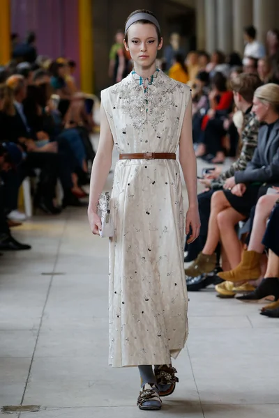 Look 53